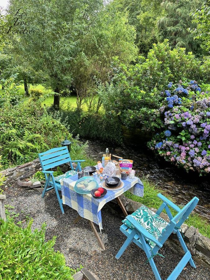 Les Trois Fenetres Bed and Breakfast Beauficel Εξωτερικό φωτογραφία